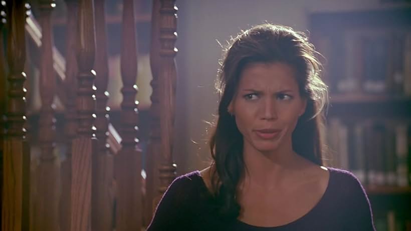 Charisma Carpenter dans Buffy contre les vampire - Photo 3