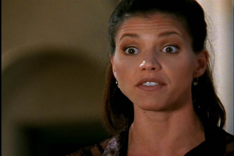 Charisma Carpenter dans Buffy contre les vampire - Photo 4
